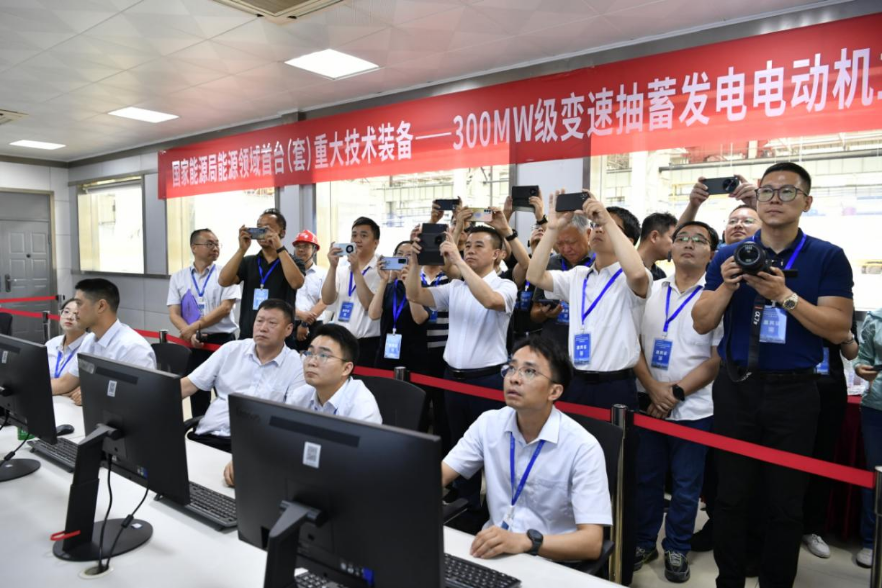 1723799097236015995.jpg EBET易博·(中国)真人平台